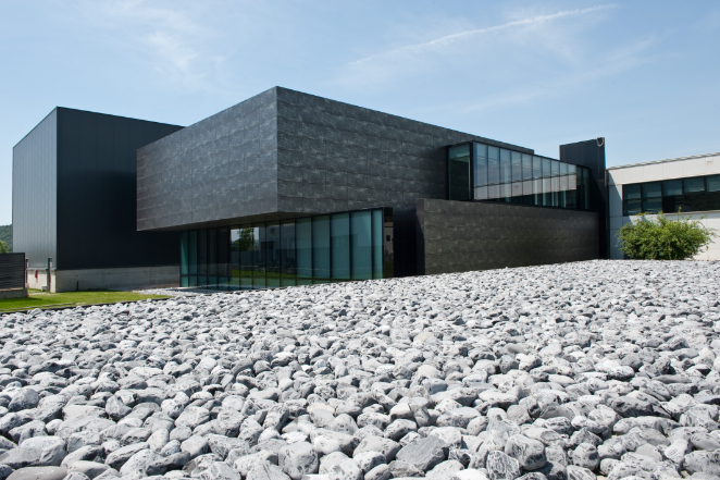 AEC Headquarters - Kingfisher Lighting